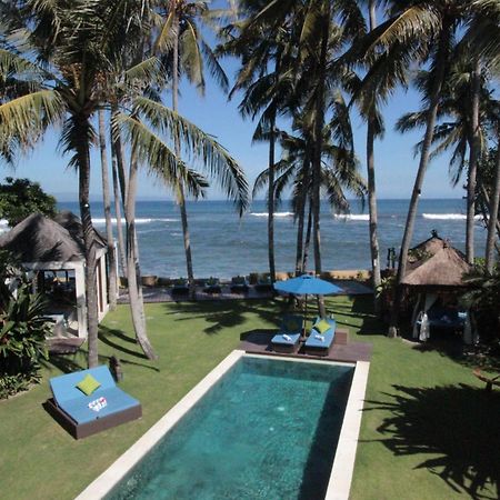 Villa Samudra Luxury Beachfront Ketewel Екстериор снимка