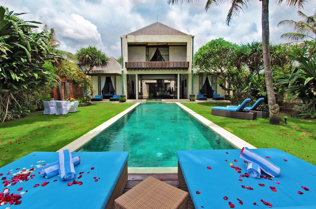 Villa Samudra Luxury Beachfront Ketewel Екстериор снимка